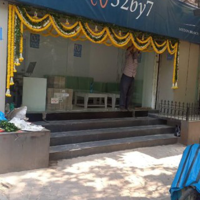 32by7 | Loudon Branch